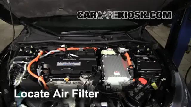 2015 Honda Accord Hybrid Touring 2.0L 4 Cyl. Filtre à air (moteur) Changement